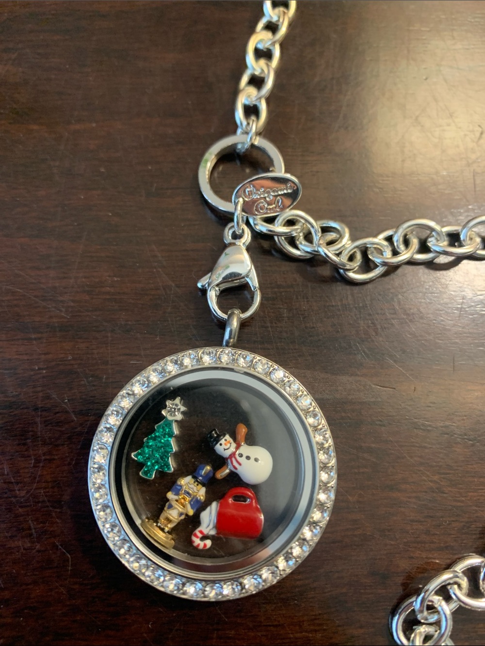 Origami Owl Silver-tone Holiday Locket Necklace with removable Charms - Picture 4 of 10